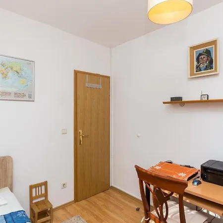 Apartment Jele *