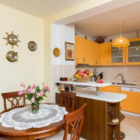 Jele Lägenhet Mlini