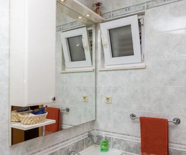 Апартаменты Jele